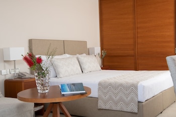 Classic Room, Partial Sea View