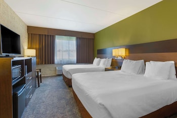 Standard Room, 2 Queen Beds, Non Smoking, Refrigerator & Microwave
