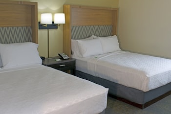 Standard Room, 2 Queen Beds