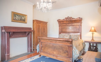 Room, 1 Queen Bed (307), Stairs Required