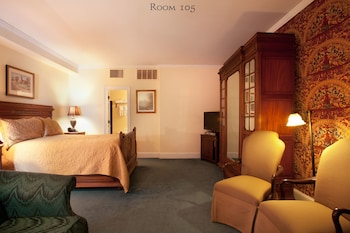 Room, 1 Queen Bed (105), Stairs Required