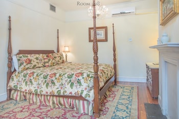 Room, 1 Queen Bed (308), Stairs Required