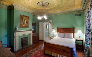 Room, 1 Queen Bed (302), Stairs Required