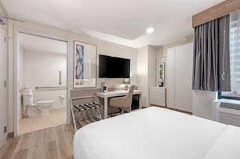 Room, 1 Queen Bed, Accessible, Non Smoking