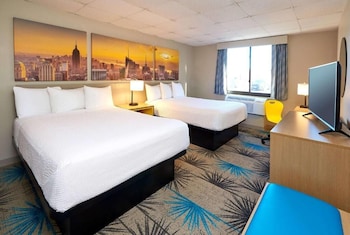 Deluxe Room, 2 Double Beds, Non Smoking
