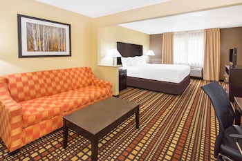 Studio Suite, 1 King Bed, Non Smoking