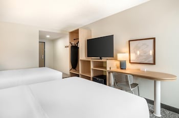 Room, 2 Queen Beds