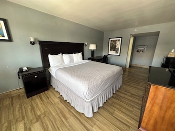 Basic Single Room