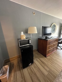 Basic Double Room