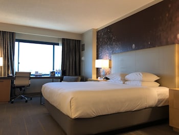 Room, 1 King Bed, Balcony