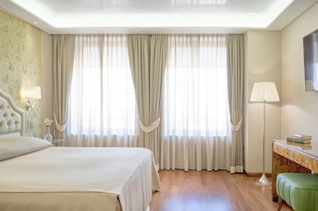 Deluxe Double Room, City View