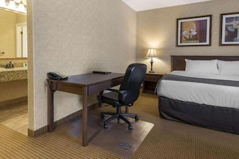Deluxe Studio Suite, 2 Queen Beds, Non Smoking