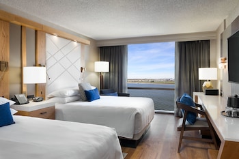 Club Room, 2 Queen Beds
