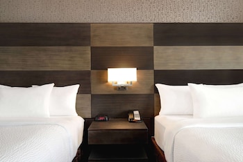 Room, 2 Queen Beds, Non Smoking