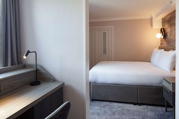 Superior Room, 1 Queen Bed