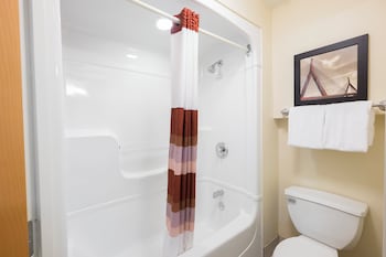 Standard Room, 1 King Bed, Accessible (Smoke Free)