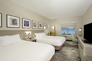 Room, 2 Queen Beds, Non Smoking