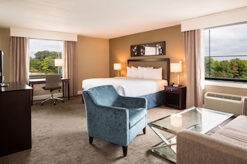 Junior Suite, 1 King Bed