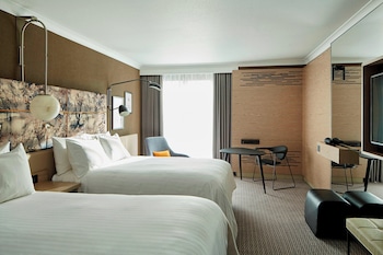 Deluxe Room, 2 Double Beds, Balcony
