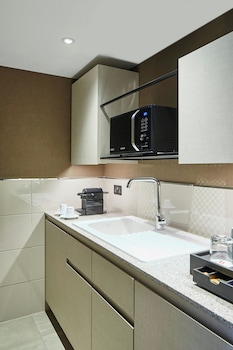Club Suite, 1 Double Bed, Terrace, Corner (M Club Lounge Access)