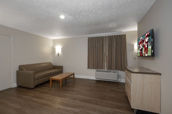 Suite, 1 Queen Bed, Non Smoking