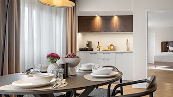 Suite (KuDamm)