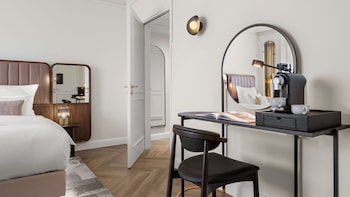 Deluxe Room, 2 Twin Beds