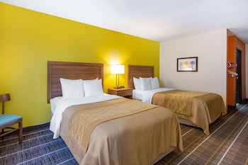 Room, 2 Queen Beds, Non Smoking