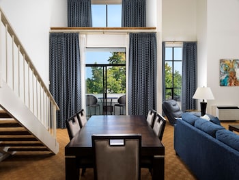 Grand Dorset Suite
