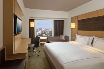 Swiss Advantage Room, Room, 1 Queen Bed