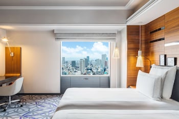 Prestige Suite Twin, Executive Lounge Access, High Floor