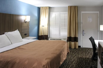 Standard Room, 1 King Bed, Non Smoking