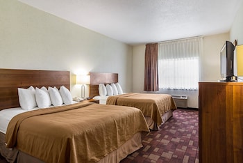 Standard Room, 2 Queen Beds, Non Smoking