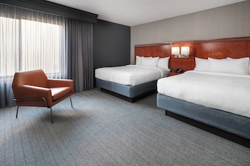 Suite, Multiple Beds