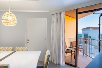 Suite, 1 King Bed