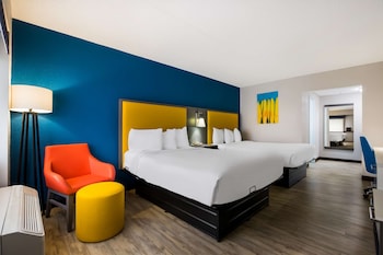 Standard Room, 2 Queen Beds, Non Smoking, Refrigerator & Microwave