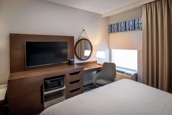 Room, 1 Queen Bed, Accessible, Non Smoking (Bathtub)