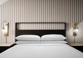 Room, 1 King Bed, Accessible