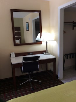 Room, 1 King Bed, Accessible