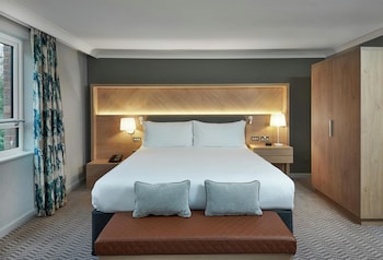 Family Suite, 1 King Bed, Balcony