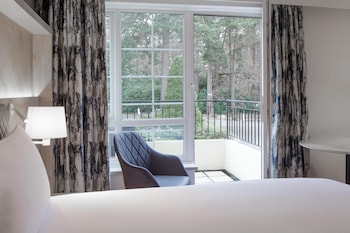 King Guest Balcony Room