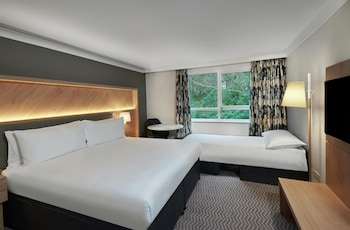 Deluxe Room, 1 King Bed (with 1 Sofa Bed)