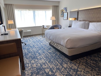 Room, 1 King Bed, Corner