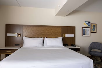 Junior Suite, 1 King Bed