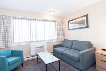 Standard Room, 1 King Bed with Sofa bed