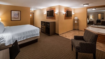 Suite, 1 King Bed, Non Smoking, Jetted Tub