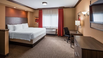Room, 1 King Bed, Non Smoking, Refrigerator & Microwave (Living Room;Pet Friendly;with Sofabed)
