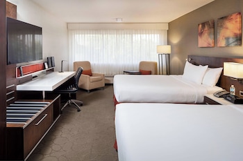 Family Room, Multiple Beds (View)