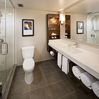 Deluxe Room, 2 Queen Beds