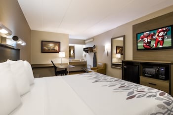 Superior Room, 1 King Bed (Smoke Free)